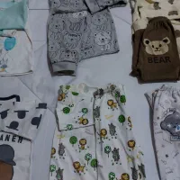 تعدادی لباس نوزادی سایز یک ب بالا|کفش و لباس بچه|کرمان, |دیوار