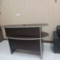 کانتر. میز منشی. میز اداری