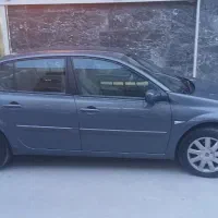 مگان اتومات مدل ۹۰