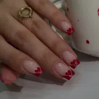 خدمات تخصصی ناخن