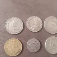 تعدادی سکه ی قدیمی