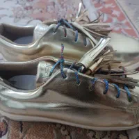 کفش طلایی دخترانه  شیک ونو سایز 39اصلی|کیف، کفش، کمربند|خرم‌آباد, |دیوار