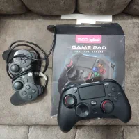 دسته بی سیم ps4و گوشی قیمت توافقی