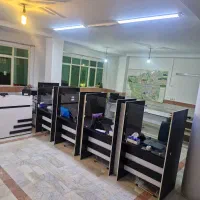 کارمند فروش خانم نیمه وقت