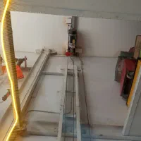 نصب و تعمیر انواع بالابر  نفر بر و باری و کرکره