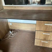 میز تحریر بزرگ|میز تحریر و کامپیوتر|اراک, |دیوار