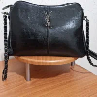 کفش و کیف|کیف، کفش، کمربند|دورود, |دیوار