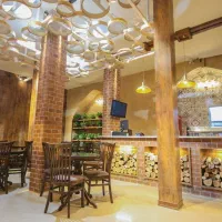 سالن دار رستوران