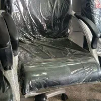 صندلی اداره ای ساخته شده از استانداردهای نشیمنی