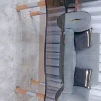 جلو مبلی شیشه‌ای