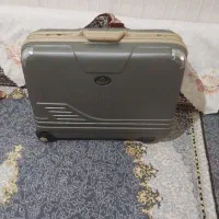 چمدان سالم سالم