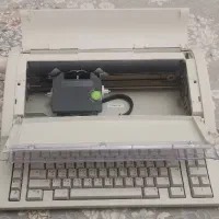 ماشین تایپ و تحریر قدیمی المانی|کلکسیون اشیاء عتیقه|قزوین, |دیوار