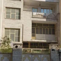 ۲۱۵ متر بر ۷.۵ ، ۲ کله با جواز