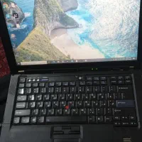 لپتاپ لنوو t61سالم و در حال کار