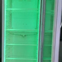 یخچال ویترینی نوشابه ای
