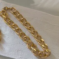 ۲عدد دستبند کارتیه رنگ ثابت نواکبند