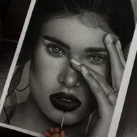 چهره سیاه قلم