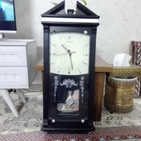 ساعت دیواری