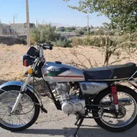 125