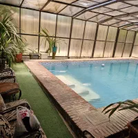 اجاره ی روزانه باغ ویلا واستخر سرپوشیده|اجارهٔ کوتاهمدت ویلا و باغ|تهران, شهرک هما|دیوار