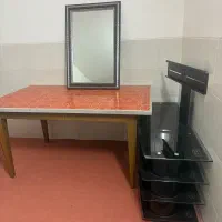 میززیرتلویزیون