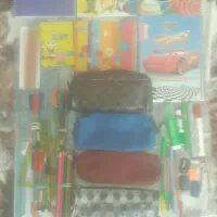 دفتر و مداد و ماژیک و خط کش