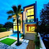 فروش ویلای هوشمند 250 متری با استخر چهارفصل