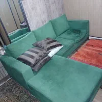 مبل سلام میباشد تنها ایرادی که دارد توی عکس مشخصه|مبلمان خانگی و میز عسلی|تهران, تهرانپارس شرقی|دیوار