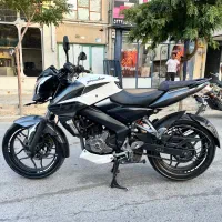 NS 200|موتورسیکلت|تهران, بریانک|دیوار