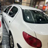 پژو ۲۰۶ sd صندوقدار