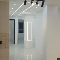 ۵۰۰ متری ۳۰۰مترواحد ۵خواب ۲۰۰متر روف طبقه ۵