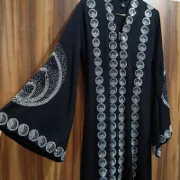 عبا و مانتو و اورال و شومیز در حد نو