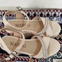 کفش مجلسی|کیف، کفش، کمربند|سیلاخور, |دیوار