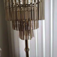لوستر و کنار سالنی .کریستالی