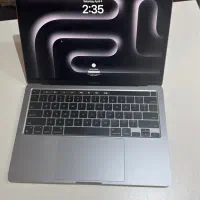 Macbook pro 2022 m2 256gb