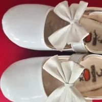 کفش ورنی سایز ۲۹|کفش و لباس بچه|بومهن, |دیوار