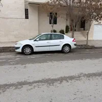 مگان ۲۰۰۰ اتوماتیک