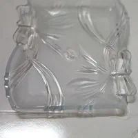 شیرینی خوری