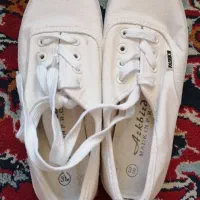 کفش نو خارجی