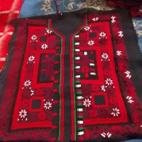 کش روبر روی شیش تاری و چرخ دست میدوزم