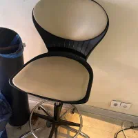 صندلی صندوق و بار
