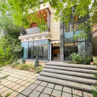 دوبلکس-جنگلی-شهرک-قدیمی-ارزنده-250متری-سندتکبرگ