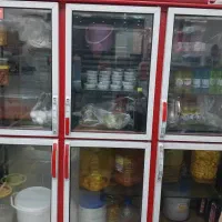 یخچال ۶ درب استند فلزی عرقیات و دبه و میز شیشه ای