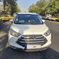 جک اس ۳ سفید بی رنگ