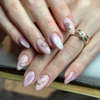 آف یلدایی آموزش و کاشت ناخن 390|خدمات آرایشگری و زیبایی|شوش, |دیوار