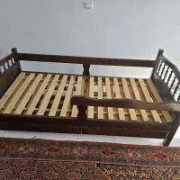 ‌تخت تک چوبی نفره با حفاظ و کشو