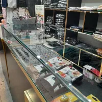 فروش ویترین و پیشخوان  و قفسه|فروشگاه و مغازه|رشت, استادسرا|دیوار