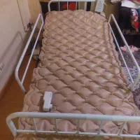 تخت بیمار