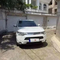 میتسوبیشی اوتلندر ۲۰۱۵