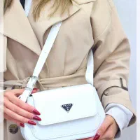 بن خریدلباس ۱۰ملیونی